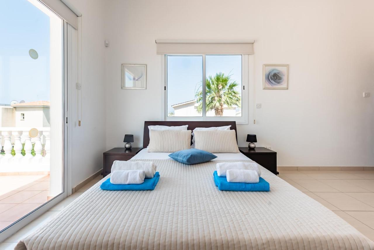 Villa Alysia By Ezoria Villas Κόλπος των Κοραλλιών Εξωτερικό φωτογραφία